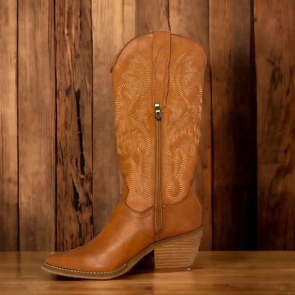 Size 11 Beast Fashion Camel Faux Suede Embroidered Tall Western Cowboy Boot - Picture 6 of 6